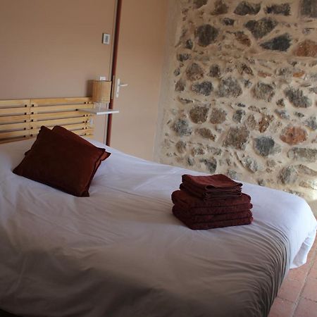 Gite De Charme Pour 10 Personnes Camélas Extérieur photo