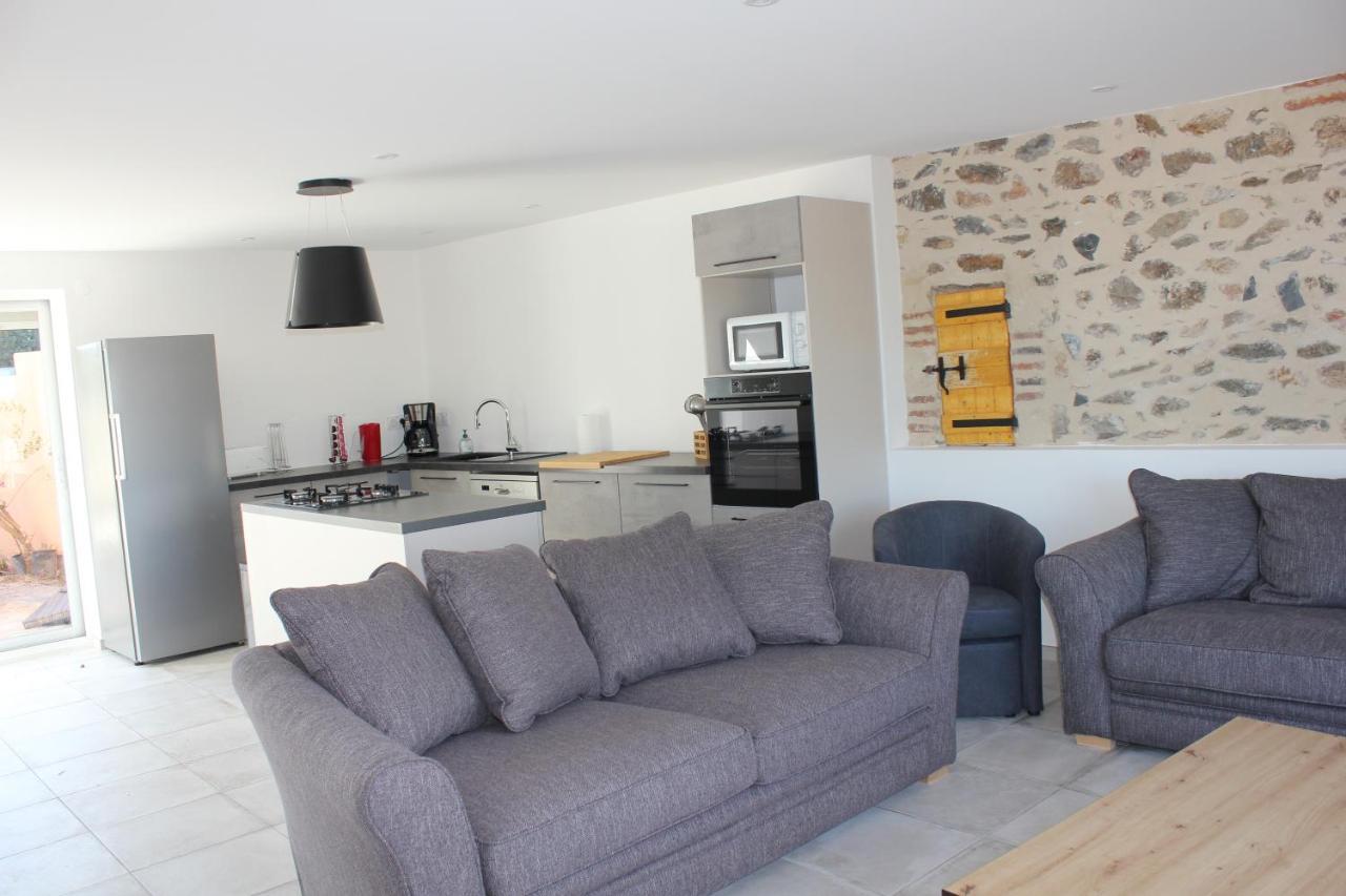 Gite De Charme Pour 10 Personnes Camélas Extérieur photo