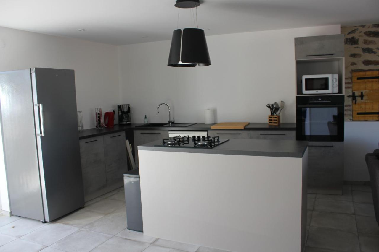 Gite De Charme Pour 10 Personnes Camélas Extérieur photo