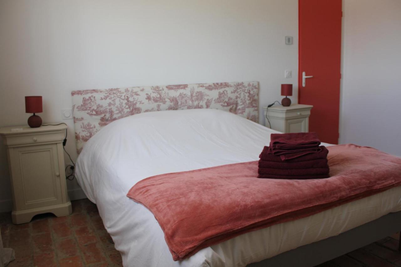 Gite De Charme Pour 10 Personnes Camélas Extérieur photo