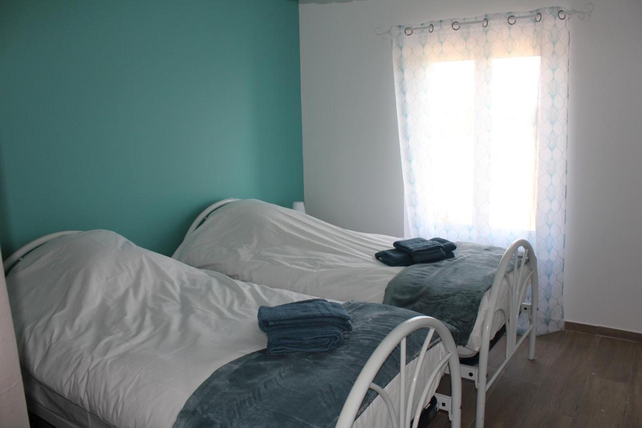 Gite De Charme Pour 10 Personnes Camélas Extérieur photo
