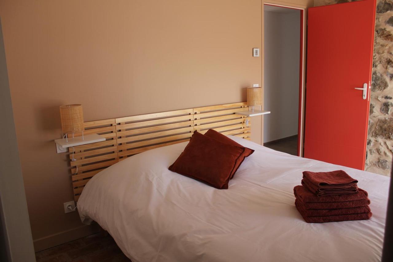 Gite De Charme Pour 10 Personnes Camélas Extérieur photo